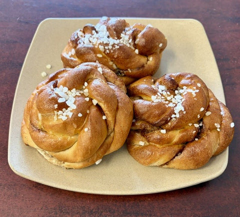 Bag of 3 Cinnamon Buns